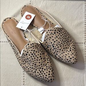 Universal Thread Spotted Tan and Black Mules